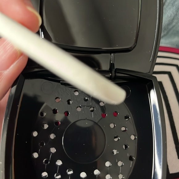 L'Bel Translucent Compact Powder - Picture 7 of 7